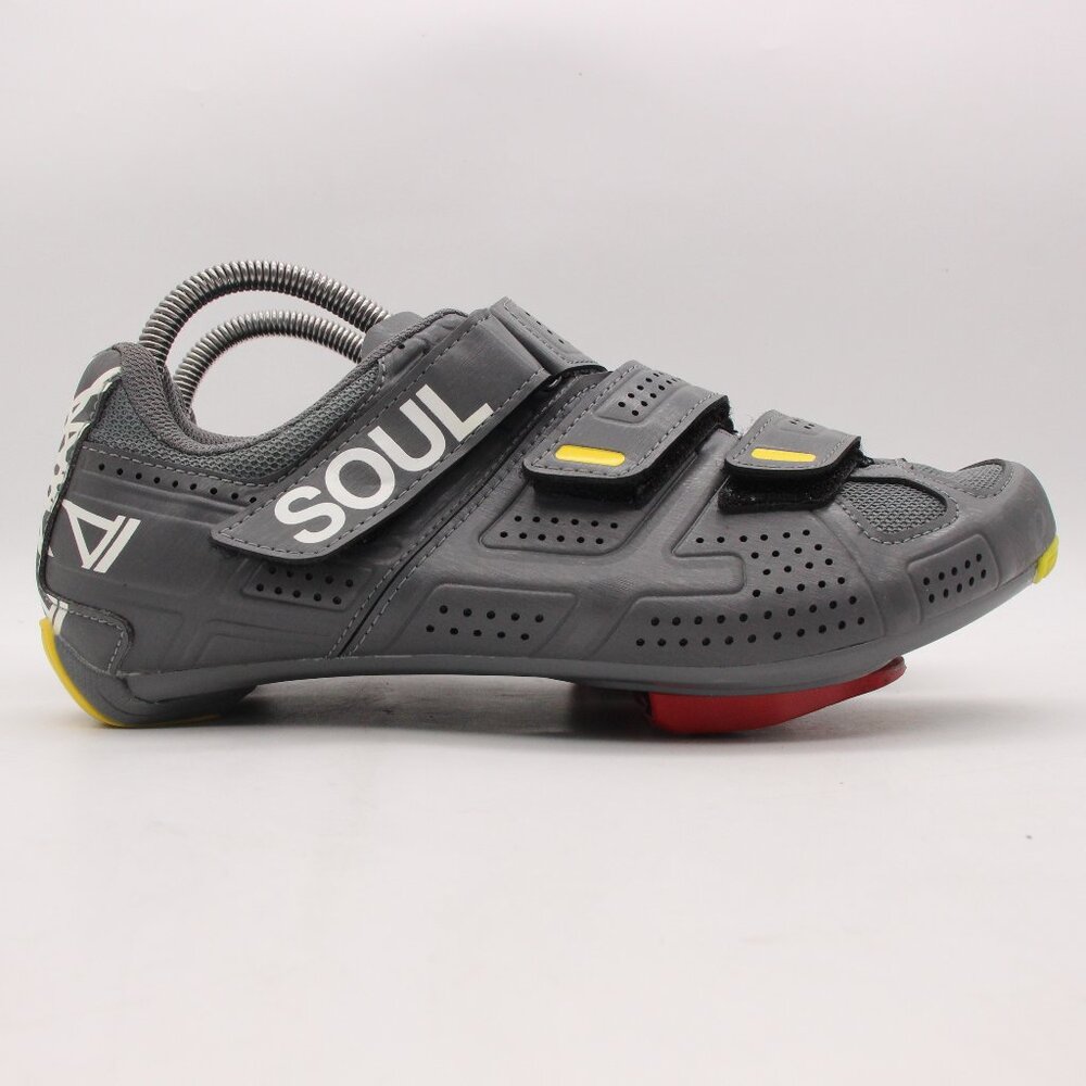 SOUL CYCLE Pearl Izumi Cycling Shoes with Yellow Accents